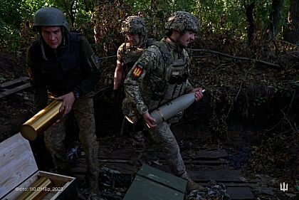 В течение суток на фронте произошло около 30 боевых столкновений с врагом