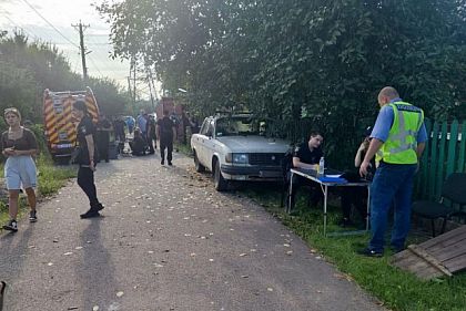 На месте удара с обращениями криворожан работают полицейские