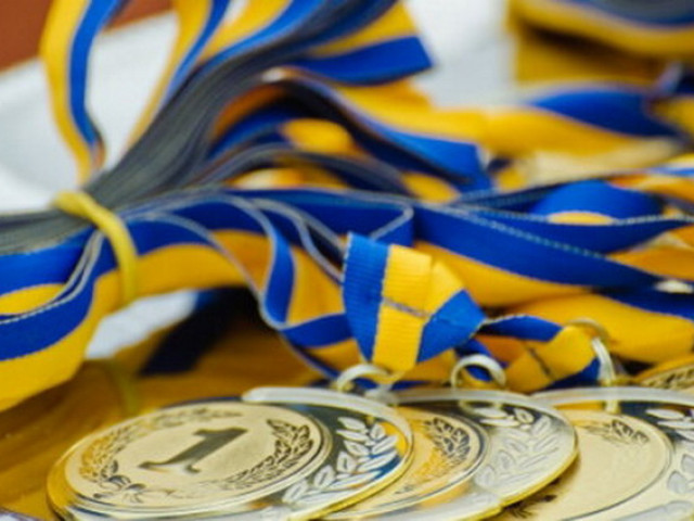 Криворожские спортсменки завоевали 40 медалей на соревнованиях по художественной гимнастике