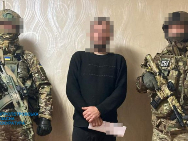 На Дніпропетровщині судитимуть чоловіка, який корегував вогонь окупантів по позиціях ЗСУ