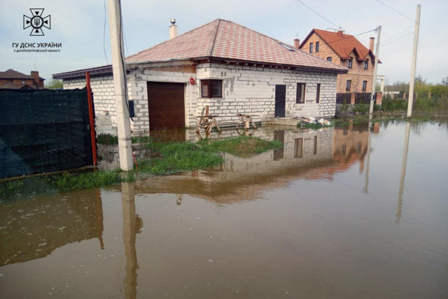 Жителям Днепропетровской области из-за подтопления выключают свет
