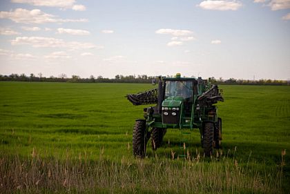 Часть украинских аграриев освободили от уплаты налогов: детали