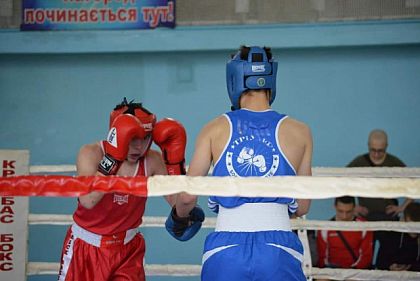 Криворожские спортсмены завоевали 18 медалей на соревнованиях по боксу