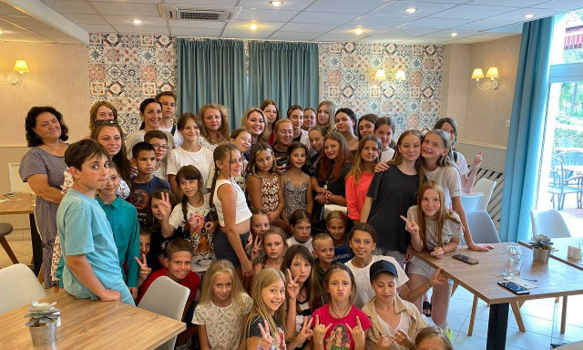 Дети из Криворожского района вернулись с недельного отдыха в Венгрии