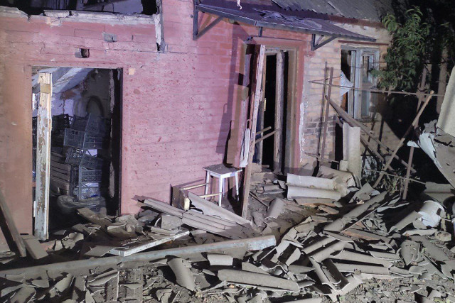 Над Днепропетровской областью сбили 12 беспилотников — обломки повредили объект критической инфраструктуры