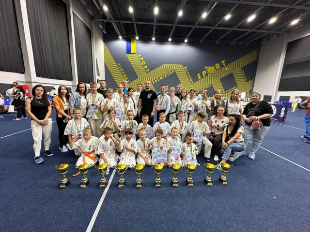Спортсмени з Кривого Рогу зайняли призові місця на чемпіонаті області з кіокушинкай карате