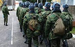 В армию РФ продолжают набирать заключенных
