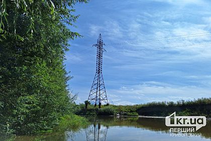 Криворожан предостерегают от рыбалки и отдыха у электролиний: в чем опасность