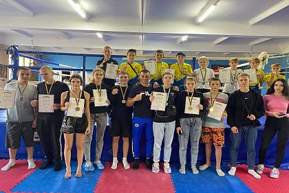 «Терпи хлопче, козаком будеш»: в Кривом Роге прошел Открытый Кубок города по кикбоксингу
