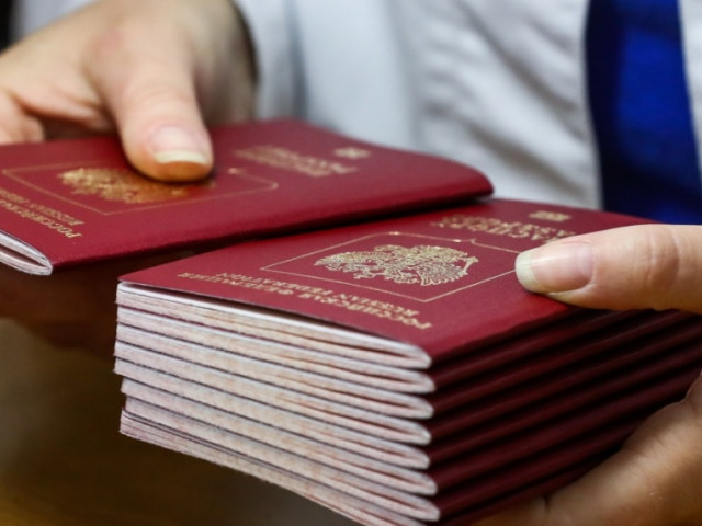 В Луганской области продолжается принудительная паспортизация граждан Украины