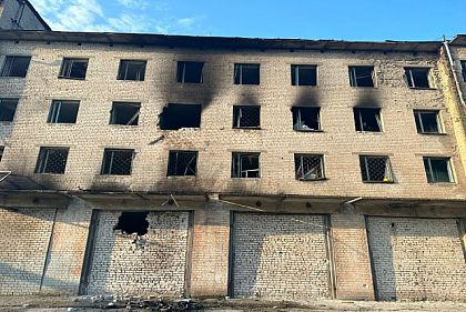 Полиция Кривого Рога документирует последствия ракетного удара: есть пострадавшие