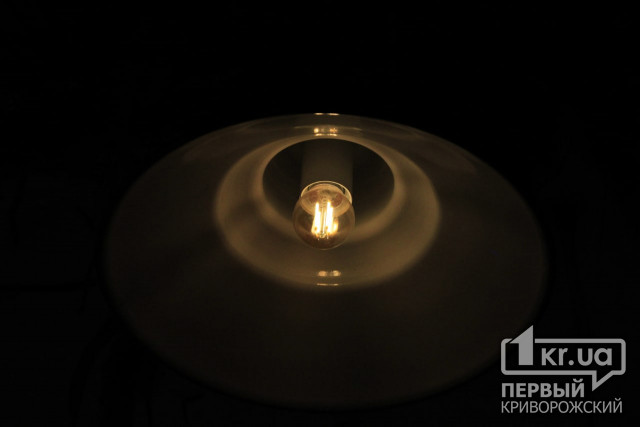 Энергетики вернули свет в дома 8 тысяч семей Днепропетровщины