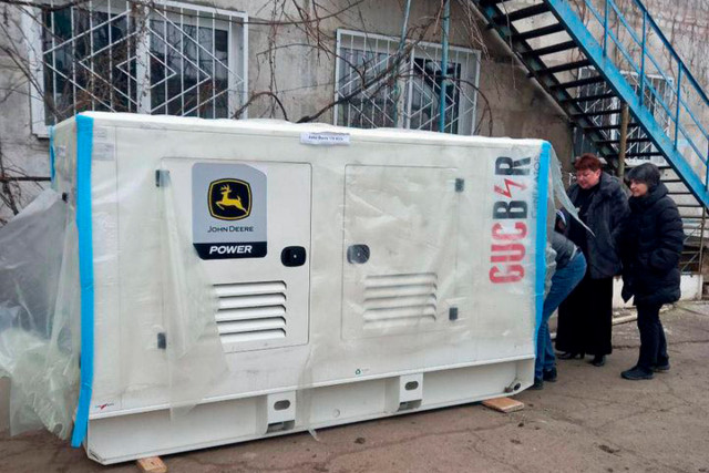 Потужний генератор для однієї з лікарень Кривого Рогу передали благодійники