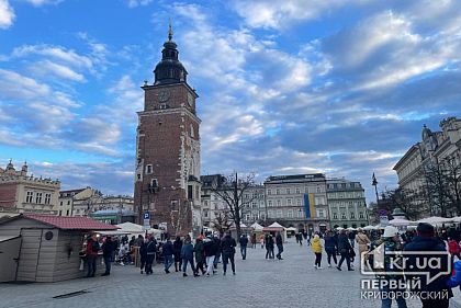 Airbnb возвращает бесплатное жилье в Польше для украинских беженцев