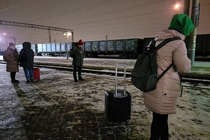 Из опасных регионов Украины курсируют эвакуационные поезда, в частности – через Кривой Рог