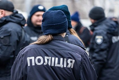 Полицейские зарегистрировали около 580 заявлений от пострадавших в результате ракетного удара по Днепру