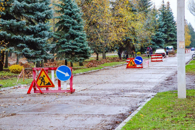 В Криворожском районе ремонтируют дороги: где именно