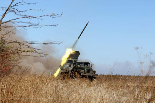 Захисники України знищили ворожий штурмовий СУ-25