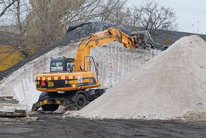Сколько единиц спецтехники подготовили к последствиям непогоды в Кривом Роге