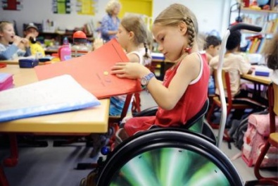 В Кривом Роге и области создадут сеть центров дневного пребывания для детей-инвалидов