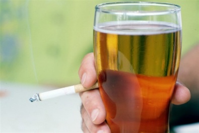 Курение вызывает алкоголизм