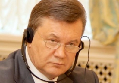 Янукович в Китае открыл украинское интернет-радио