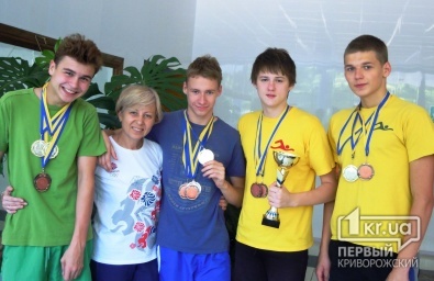 Криворожские пловцы ДЮСШ №1 успешно выступили на Кубке Украины в Харькове