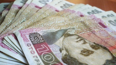 Украинцы принесли в банки рекордную сумму