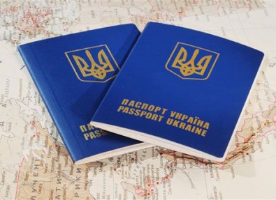 Украинцев с продленными загранпаспортами не пустят в Шенгенскую зону