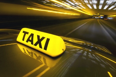 Стать таксистом будет стоить почти 60 тыс. гривен