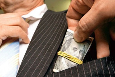 За информацию о мэрах-коррупционерах украинцы получат 50 000 гривен