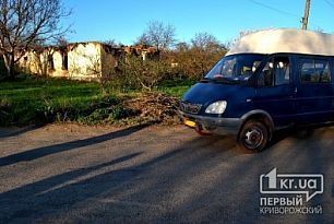 Трагическая смерть в Кривом Роге. Под колеса маршрутки попала двухлетняя девочка