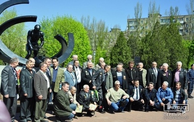 Криворожские чернобыльцы судятся с Януковичем