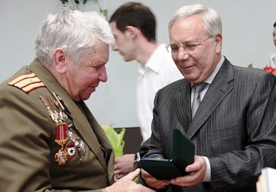 Юрий Вилкул поздравил ветеранов ВОВ на торжественном приеме