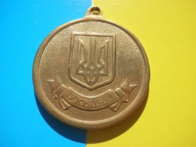 Школьники получат медали из драгоценных металлов