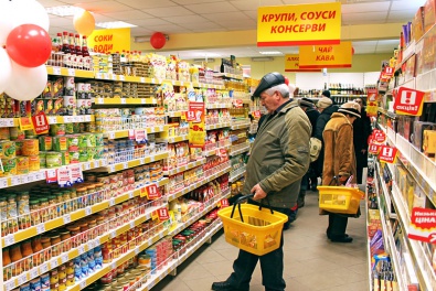 Украинцы должны быть готовы к повышению цен на продукты и тарифы ЖКХ