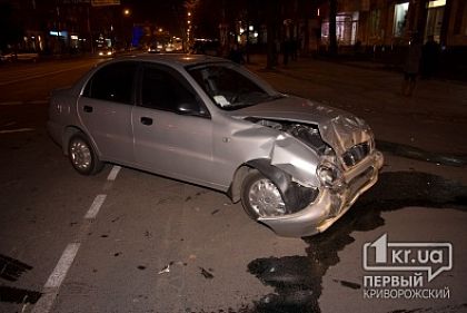ДТП в Кривом Роге: На проспекте Гагарина столкнулись «Lada Kalina» и «Daewoo Lanos»