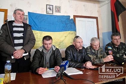 «Люди в черном начали стрелять из автоматов», - криворожанин о разгоне редута в Кривом Торце