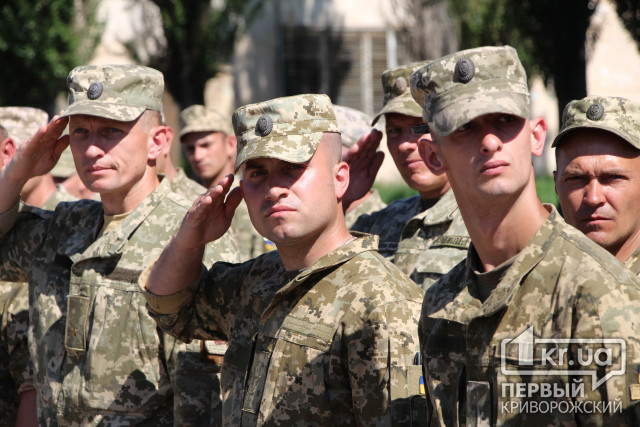 Воїни, вітаємо! Збройні Сили України свяктують