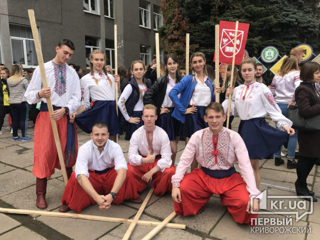 Козацький фестиваль організували у педуніверситеті Кривого Рогу