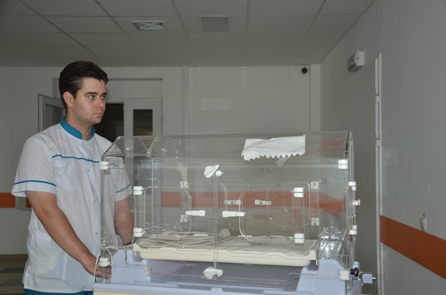 Дніпропетровська обласна дитяча лікарня отримала нове обладнання для немовлят