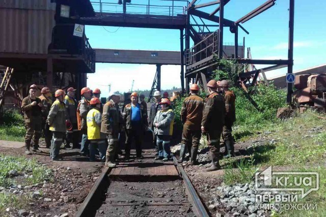 В Кривом Роге приостановили работу 2 шахт