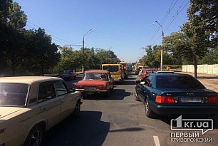 Жители Кривого Рога застряли в «пробках»