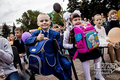 Суха Балка поздравила своих первоклашек с Днем знаний