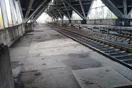 Студенты Кривого Рога смогут ездить в училище, а не ходить пешком через поле