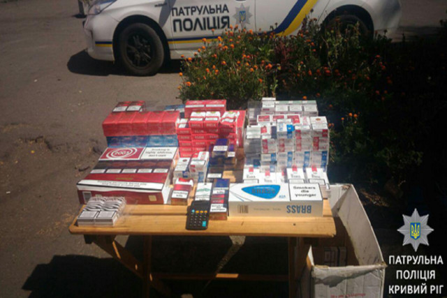 У Кривому Розі «накрили» торгівлю тютюном-конфіскатом