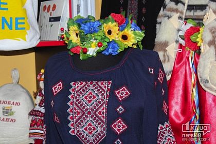 Кривий Ріг одягає вишивані сорочки. Секрети вишивки (частина 1)