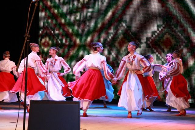 В Кривом Роге прошел крупнейший в Украине фестиваль народного творчества – «Весна Руданы»