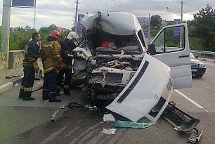 Авария на междугородном рейсе. В Кривой Рог не доехали 10 человек