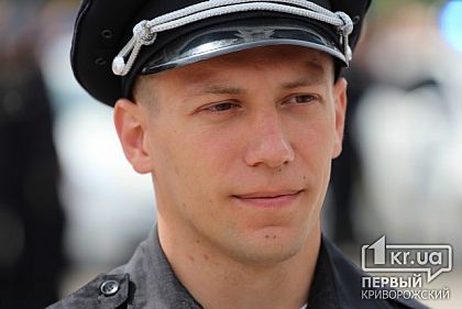 Перед законом все равны. Как наказать нарушителя, если он полицейский